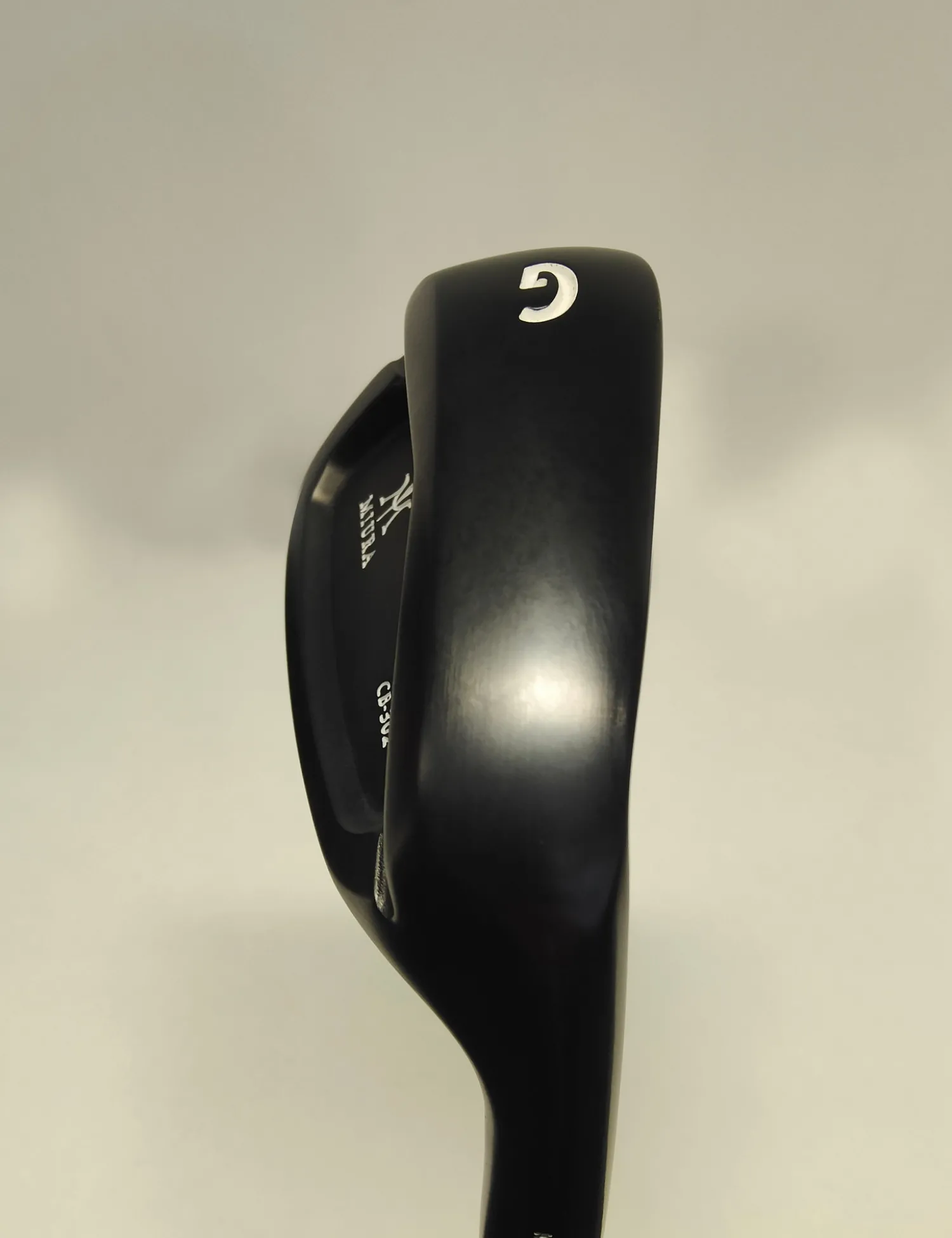 Miura Pre-Owned Clubs|Pre-Owned CB-302 Black Gap Wedge - RH