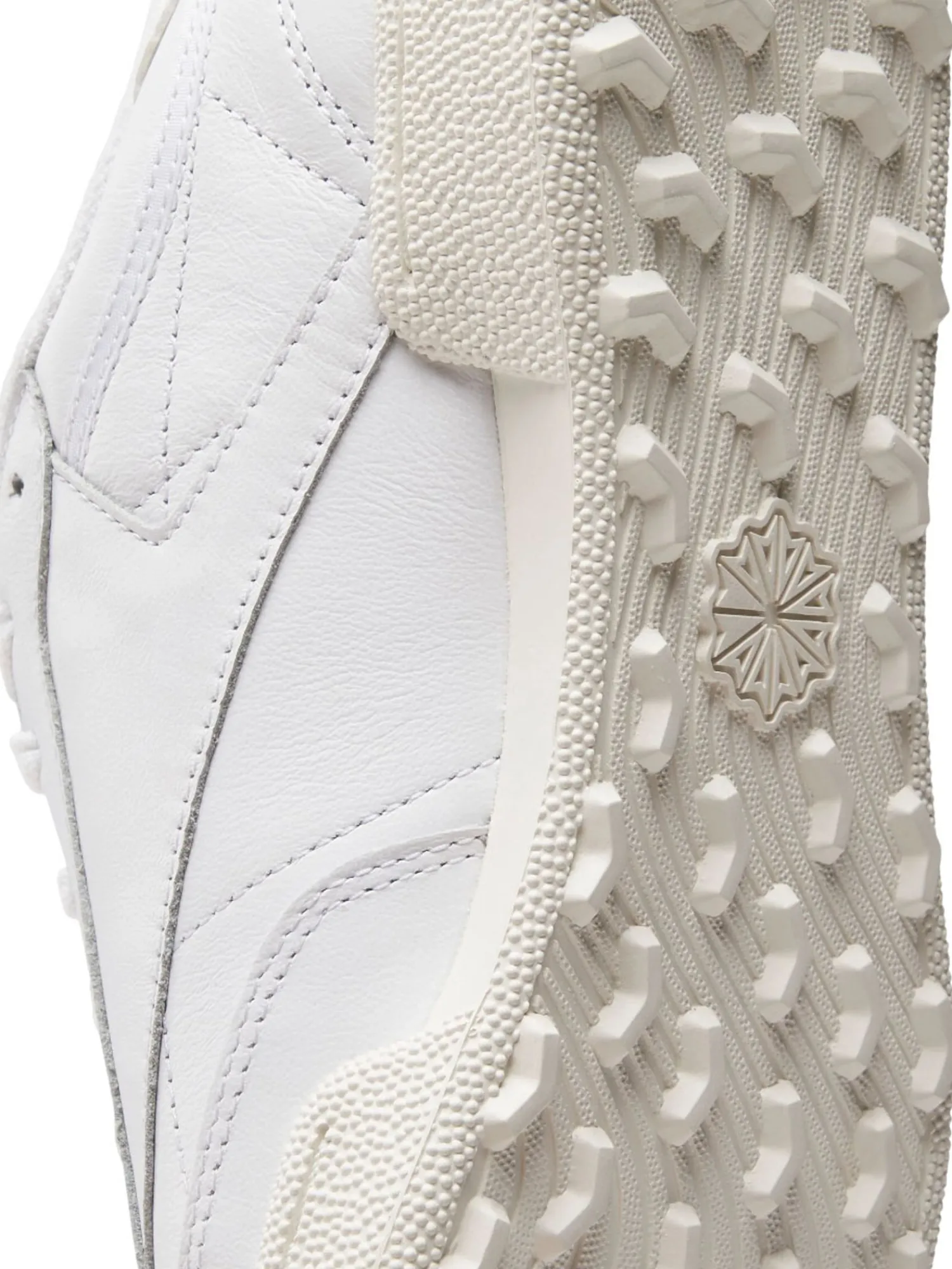 Reebok Mens Golf Shoes|Club C Golf Shoes - Ftwr White/Chalk