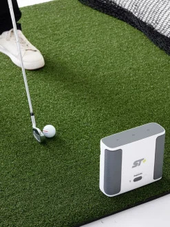 Skytrak Launch Monitors|+ Portable Golf Sim Studio