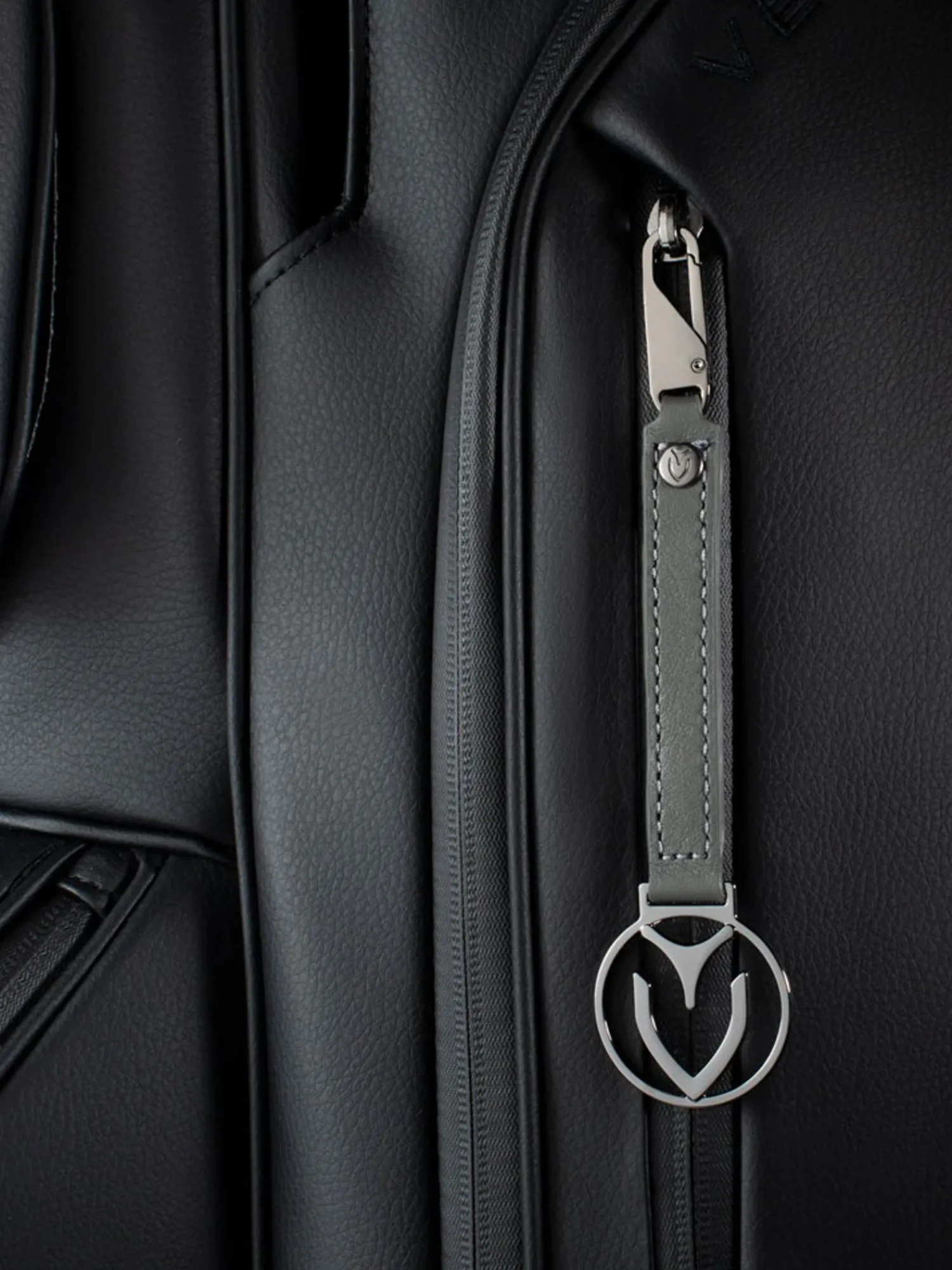 Vessel Other Accessories|Medallion Logo Pull